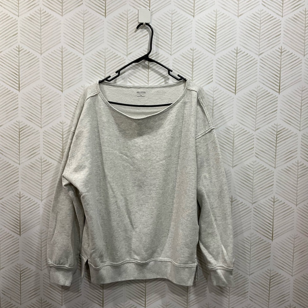 Hollister Light Gray Crew Neck Sweater